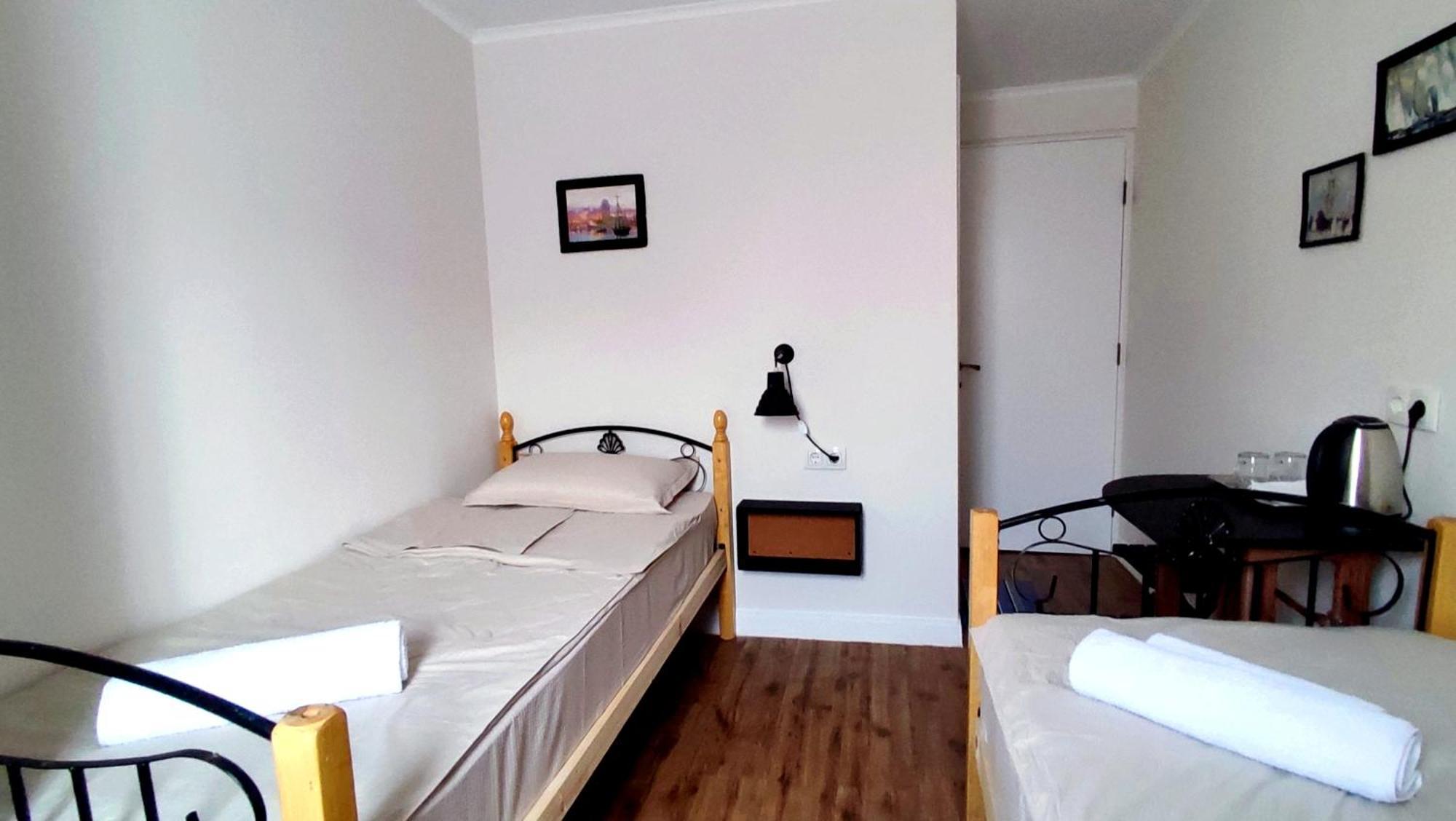 9 Doors Otel Tiflis Dış mekan fotoğraf