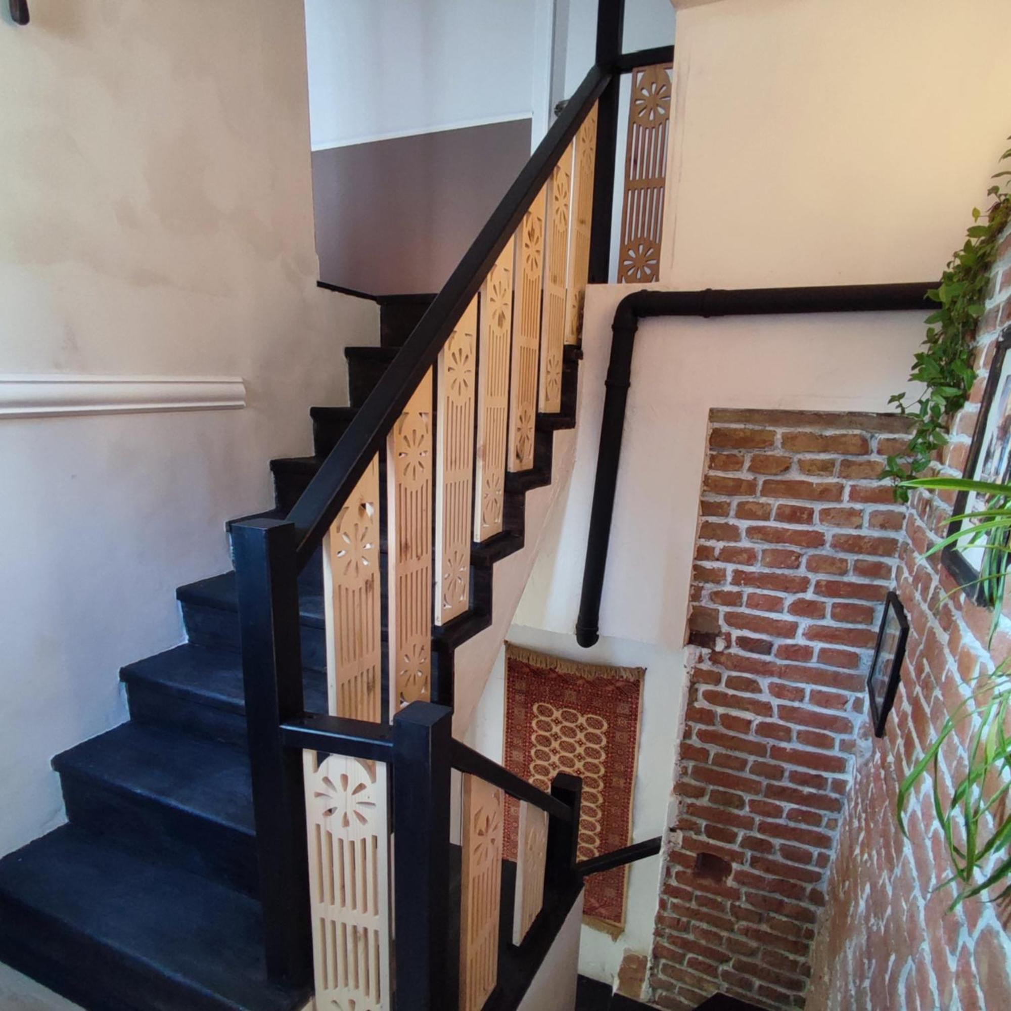 9 Doors Otel Tiflis Dış mekan fotoğraf