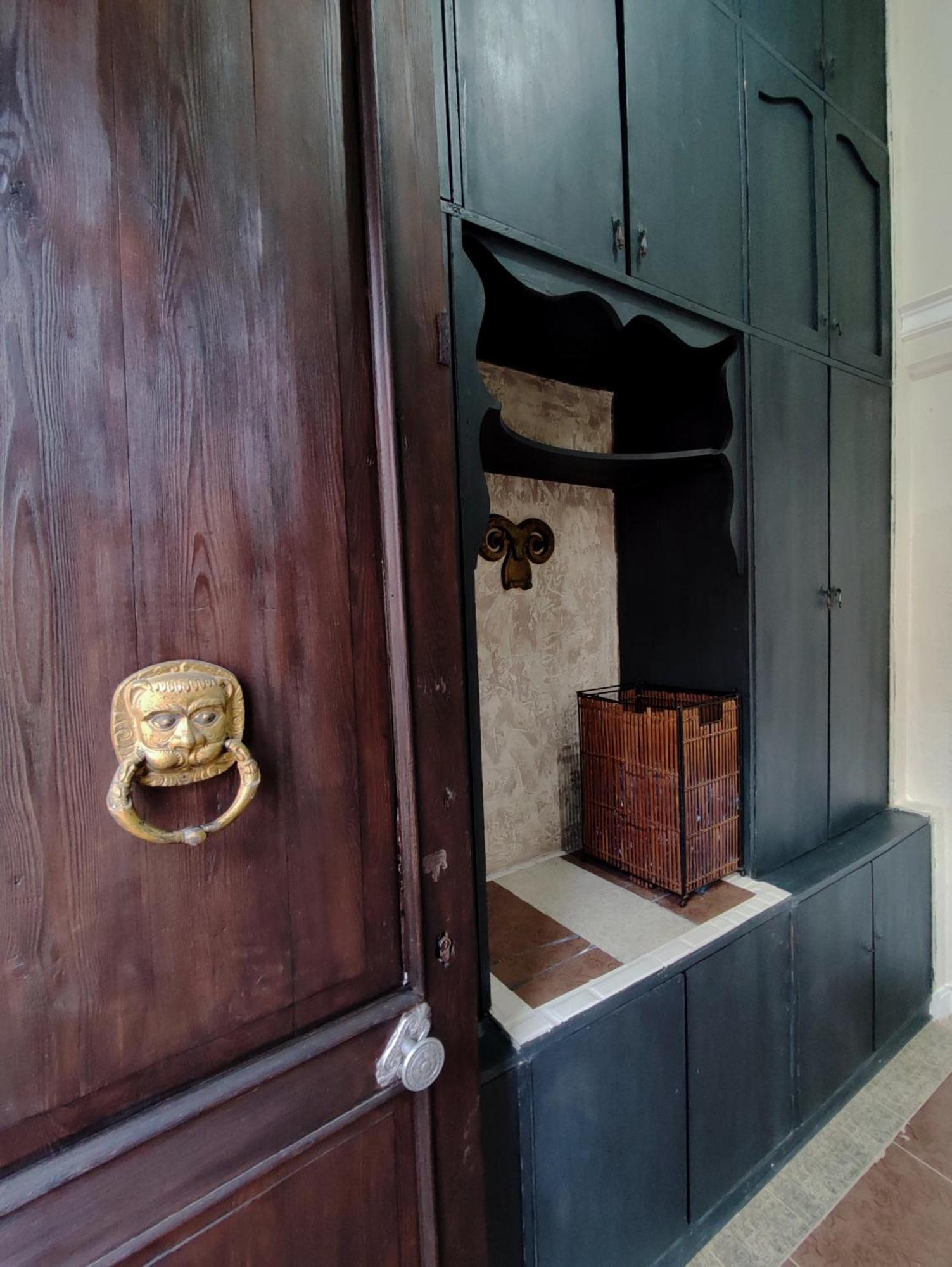 9 Doors Otel Tiflis Dış mekan fotoğraf