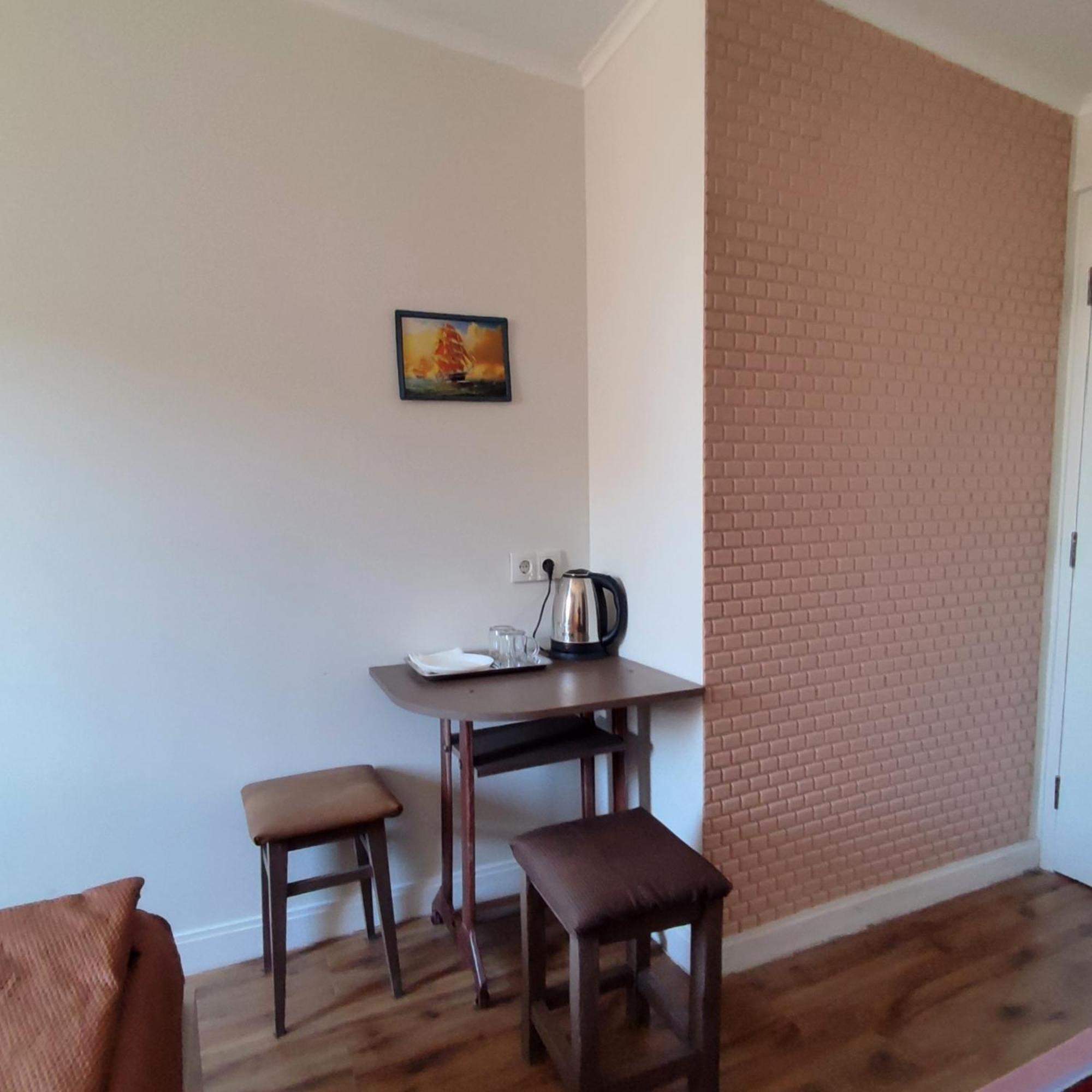 9 Doors Otel Tiflis Dış mekan fotoğraf